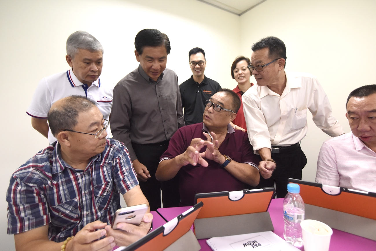 National Taxi Association and ComfortDelGro Taxi Form Training Committee for Cabbies; Target 10,000 Cabbies For Digital Training